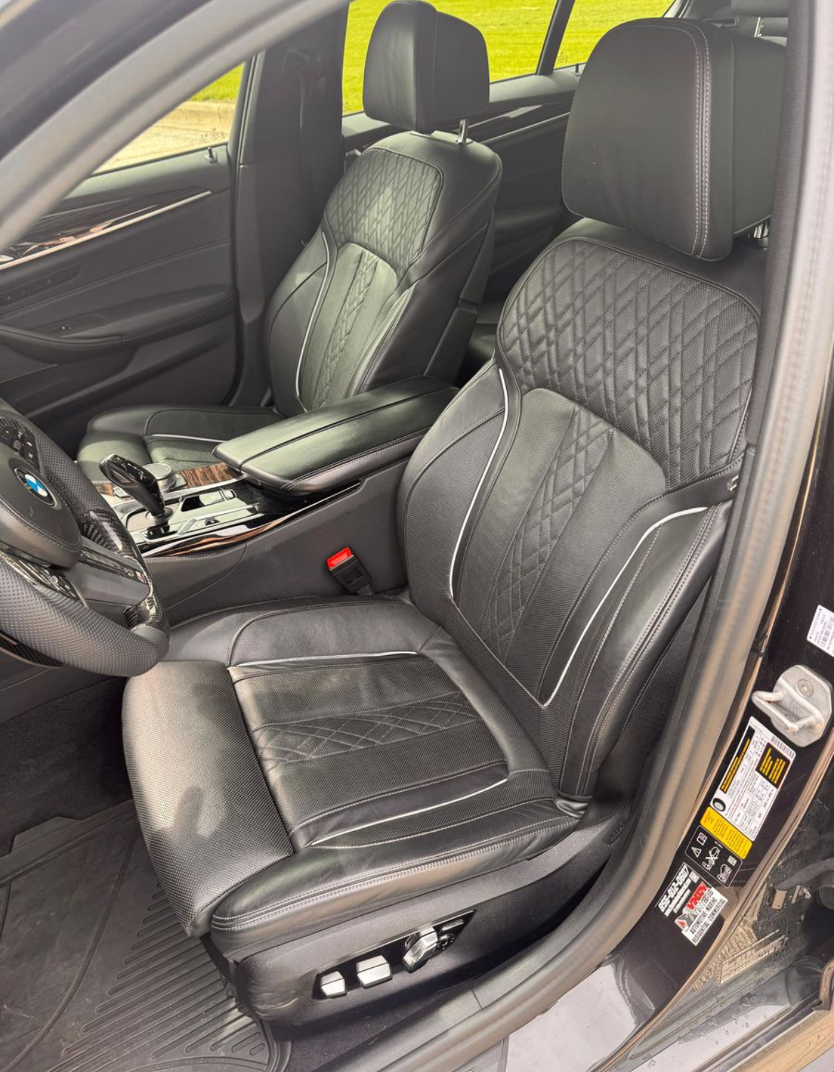 2021 2021 BMW 540i xDrive — Photo 13