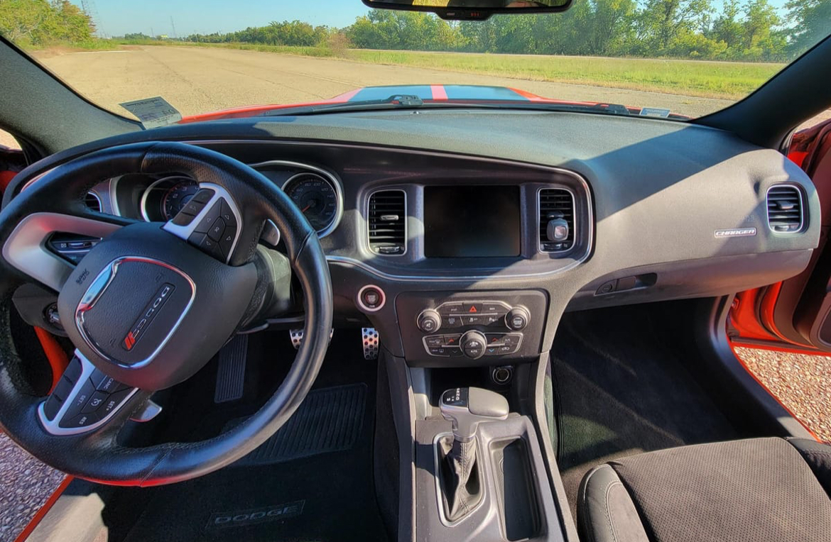 2016 Dodge Charger R/T Scat Pack — Photo 8