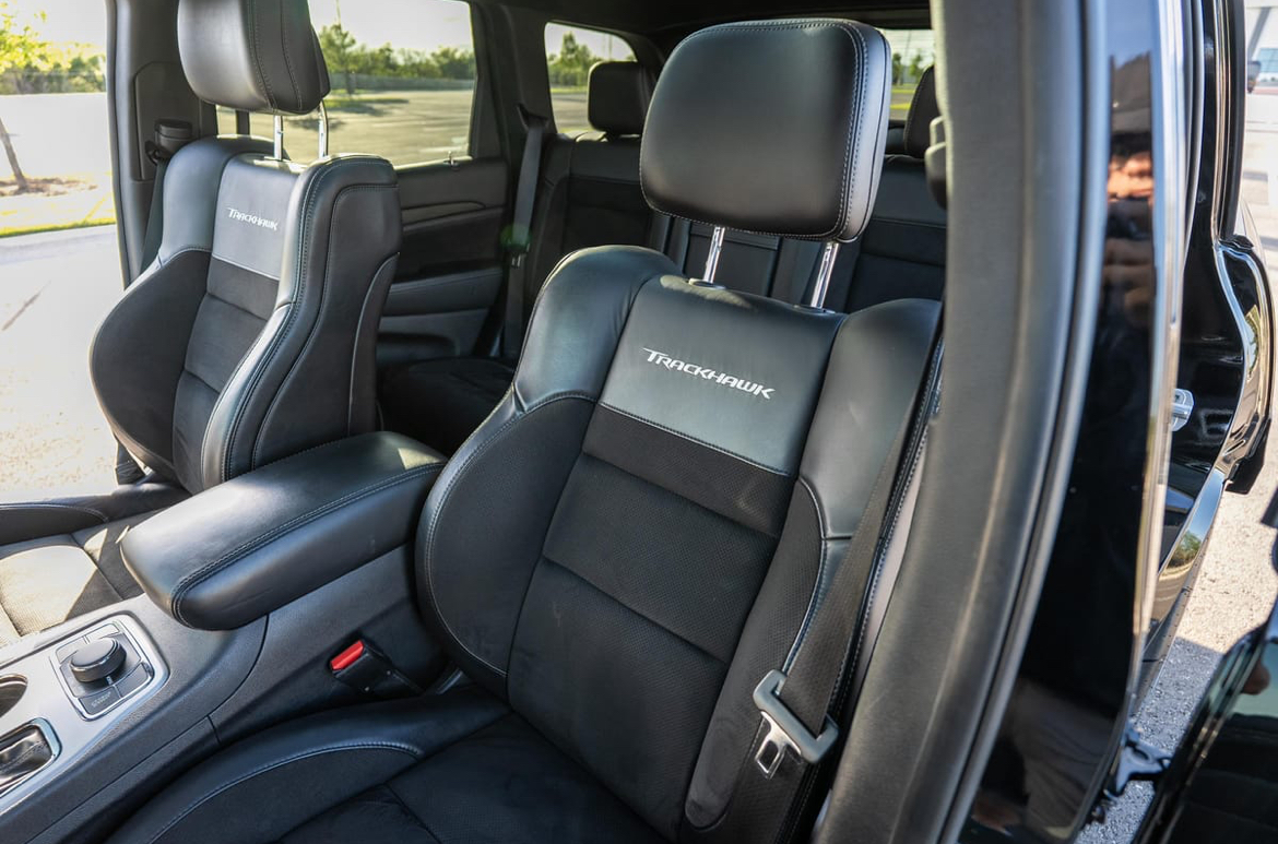 2018 Jeep Grand Cherokee Trackhawk — Photo 12