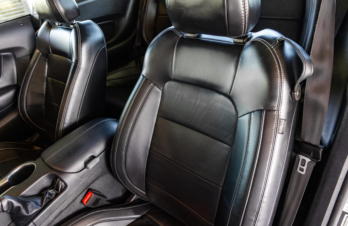 2020 Ford Mustang GT Coupe — Photo 11
