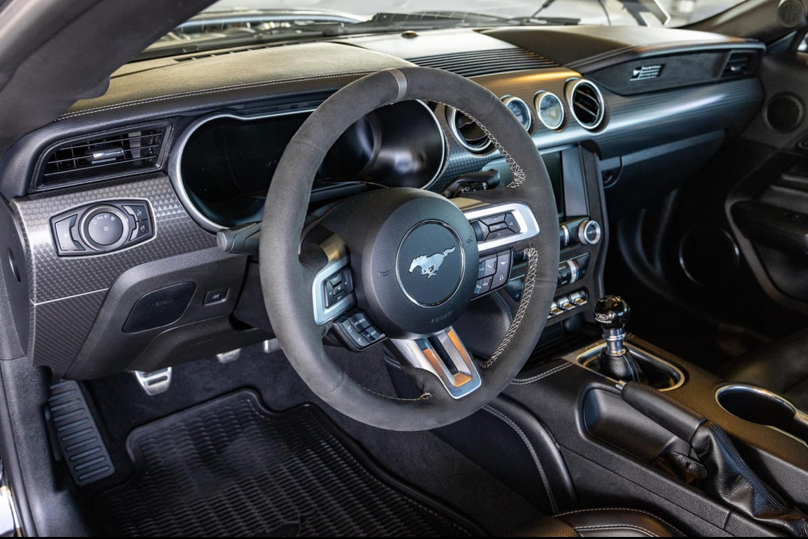 2020 Ford Mustang GT Coupe — Photo 6