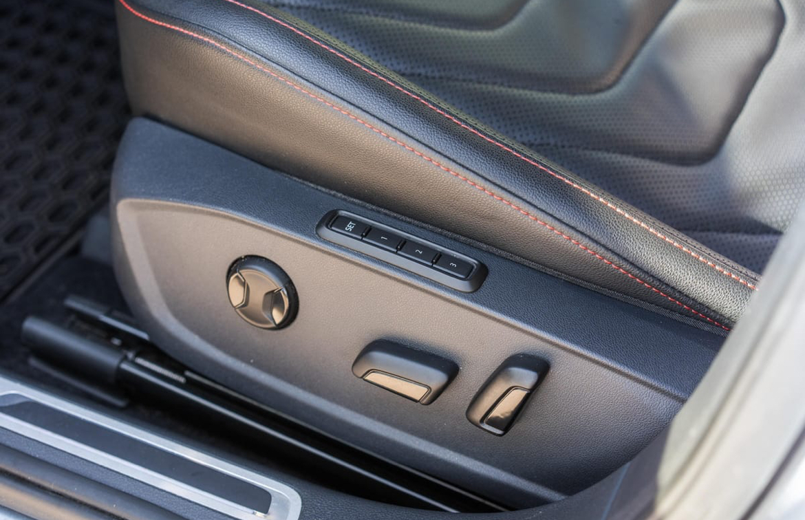 2021 Volkswagen Jetta GLI Autobahn — Photo 13