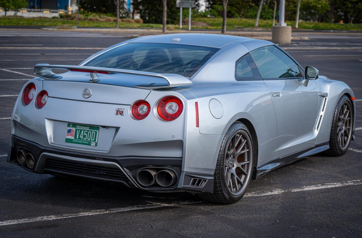 2018 Nissan GT-R Premium — On the Road