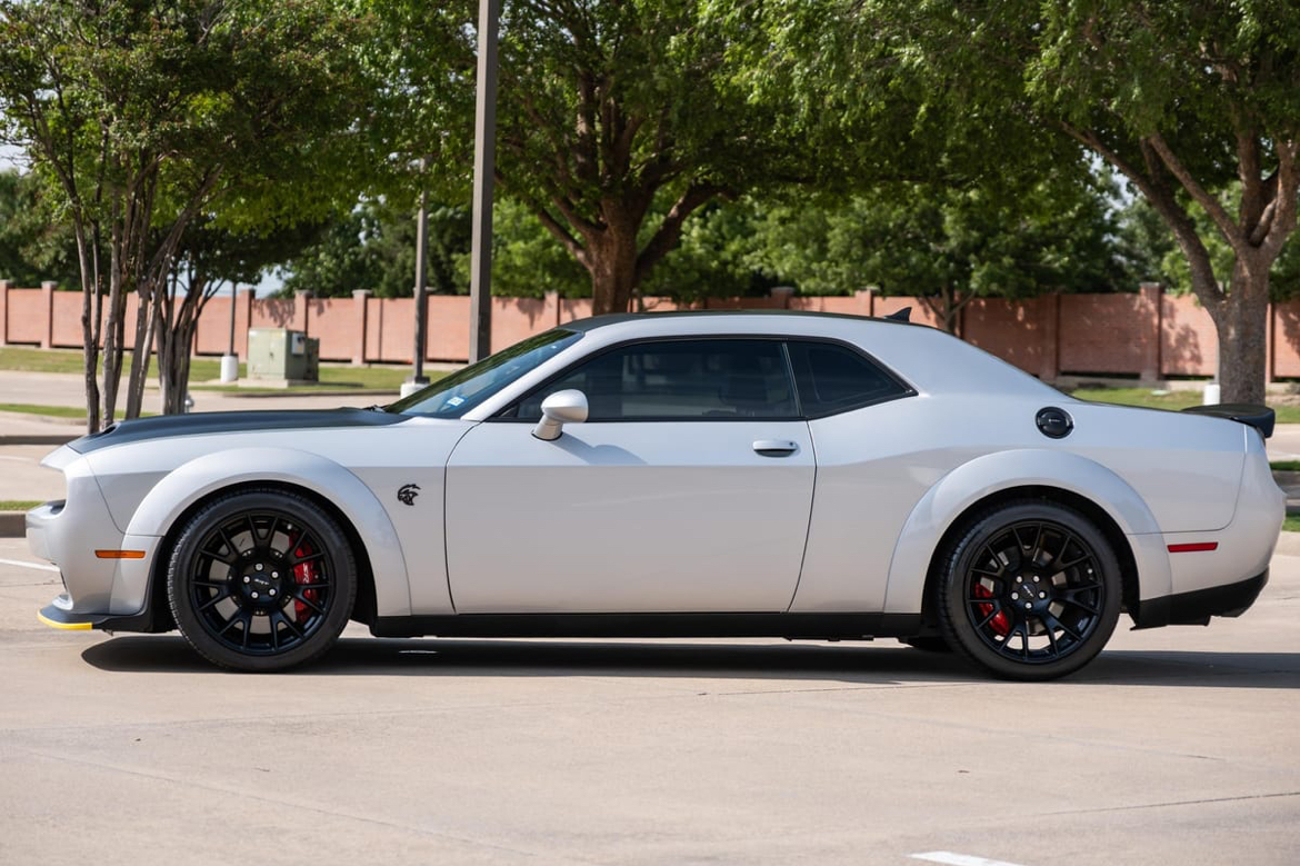 2023 Dodge Challenger Srt Hellcat Widebody Jailbreak — Interior