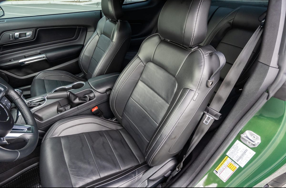 2022 Ford Mustang GT coupe premium — Photo 10