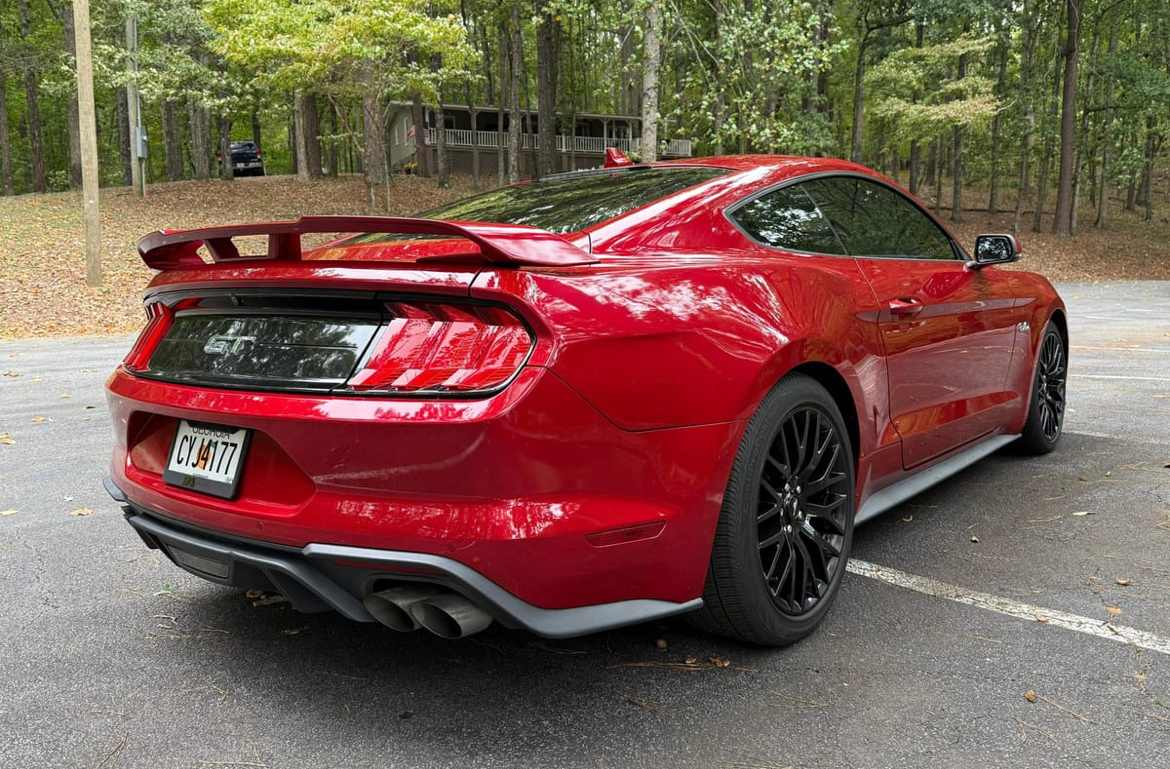 2020 Ford Mustang GT Coupe — On the Road