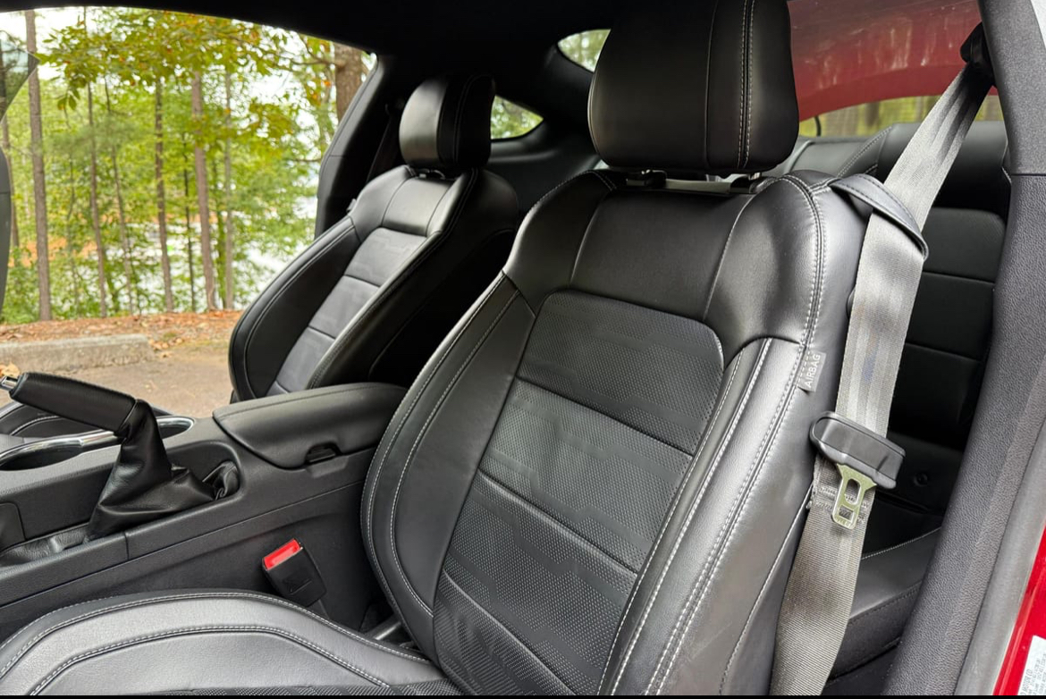 2020 Ford Mustang GT Coupe — Photo 9