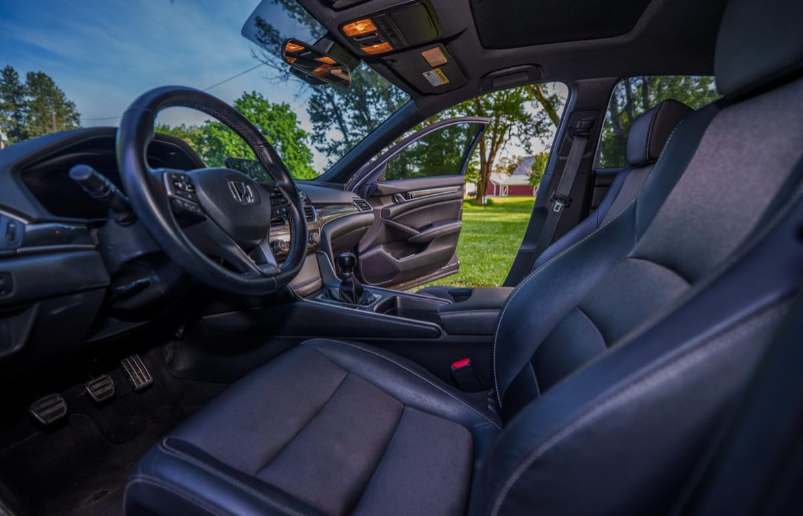 2019 Honda Accord Sport 2.0T — Photo 14