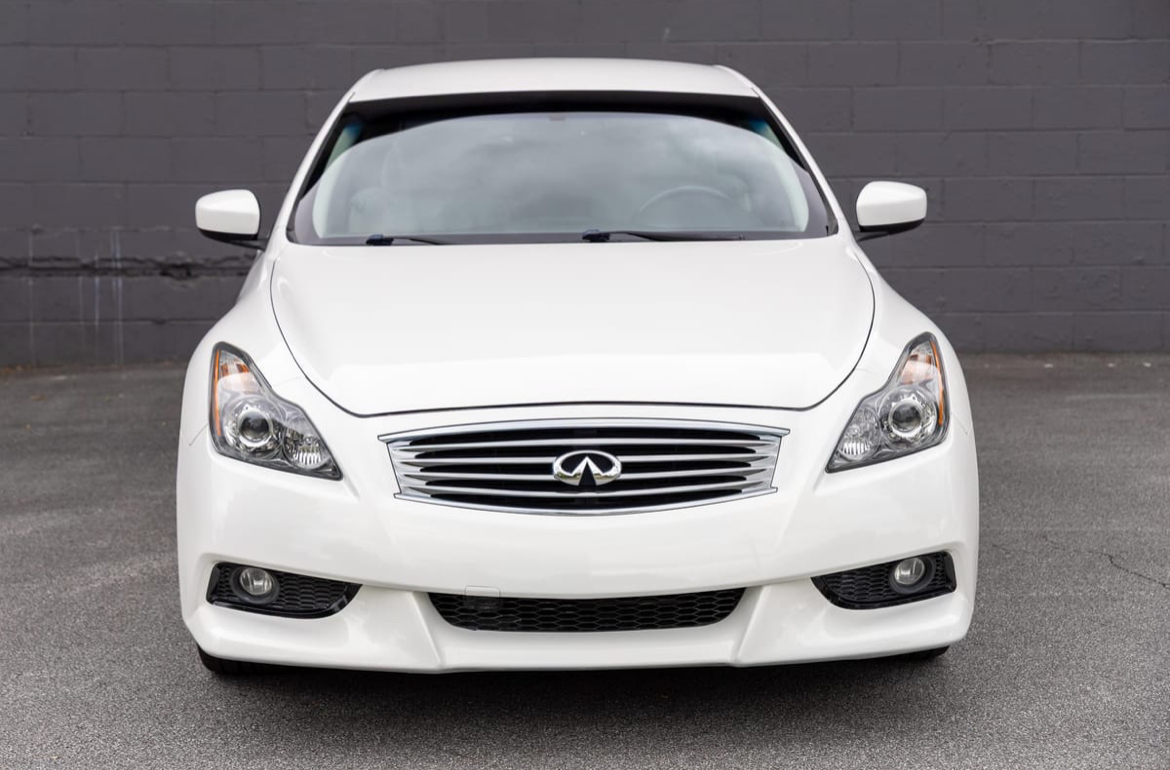 2013 Infiniti G37 IPL Convertible — Side View