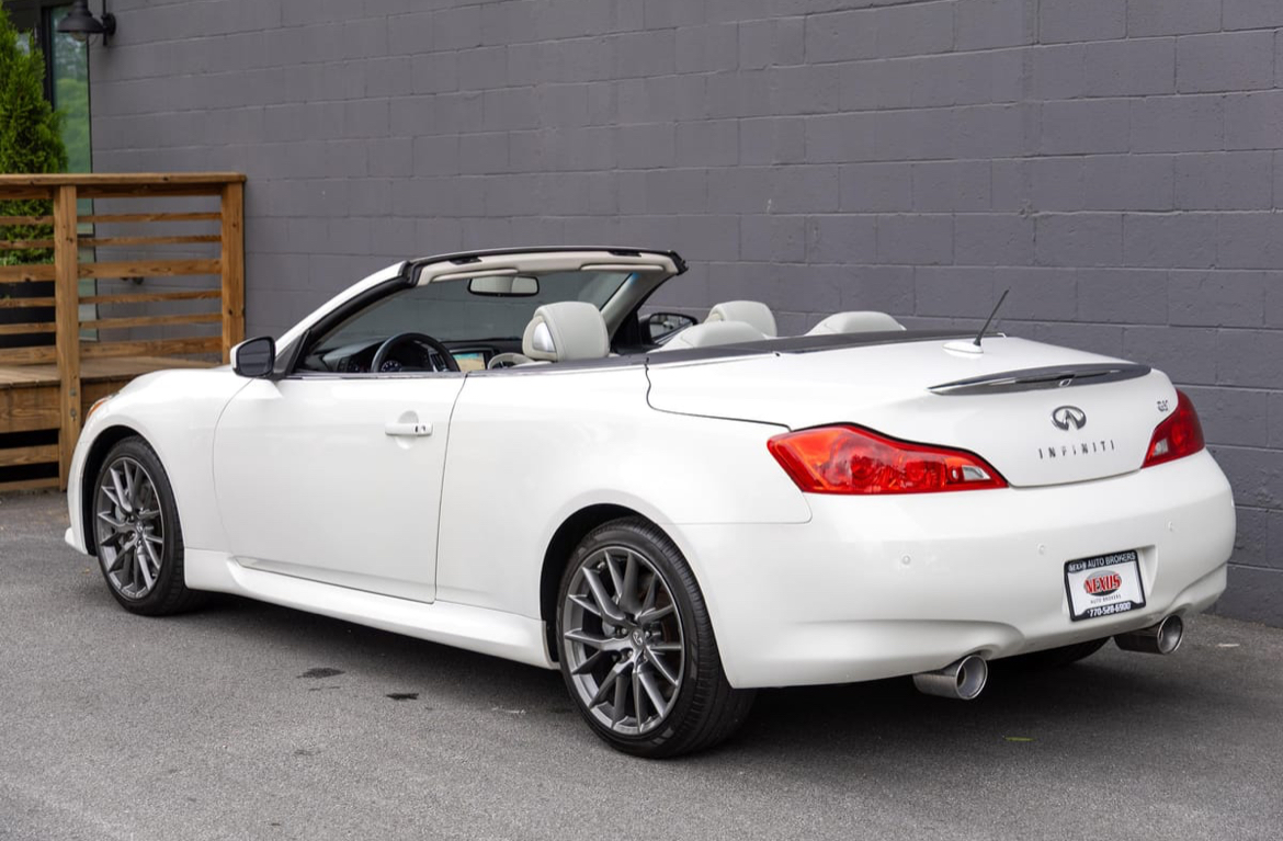 2013 Infiniti G37 IPL Convertible — Photo 7
