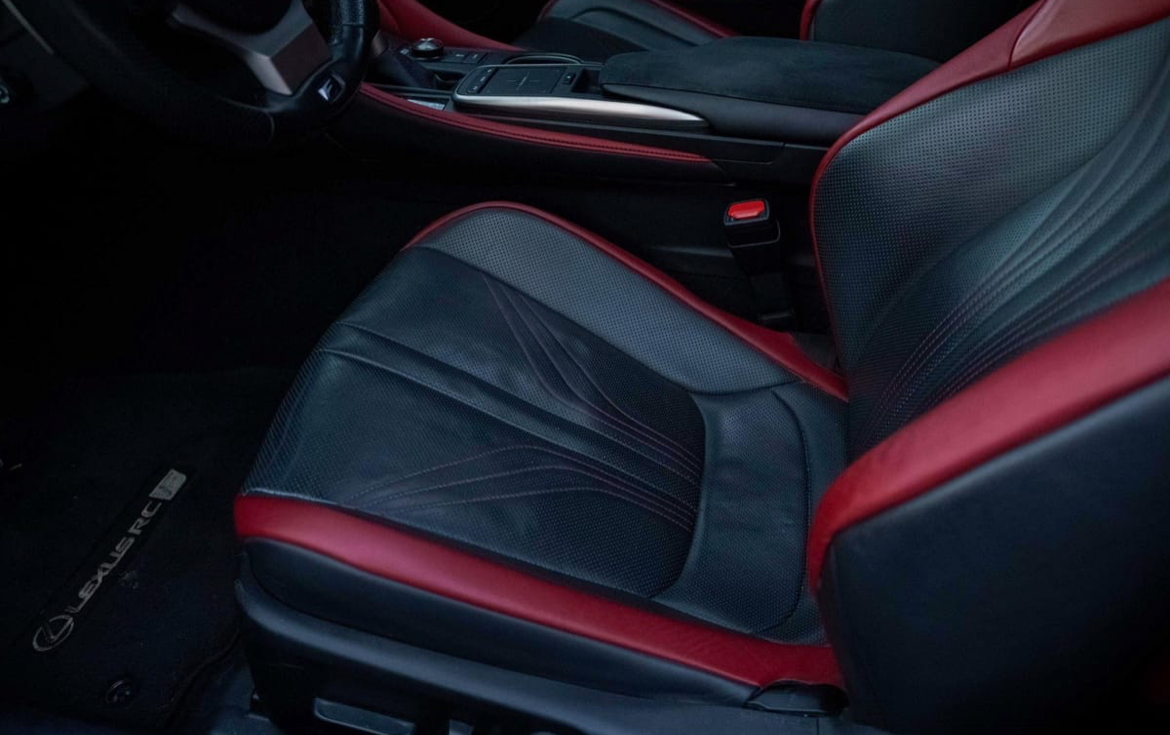 2020 Lexus RC F — Photo 15