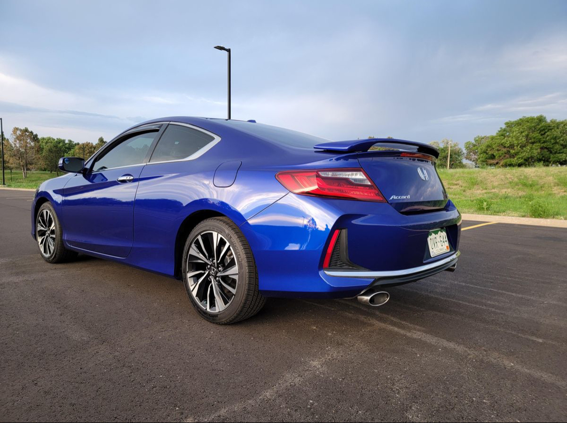 2016 Honda Accord EX-L V6 Coupe — Photo 7