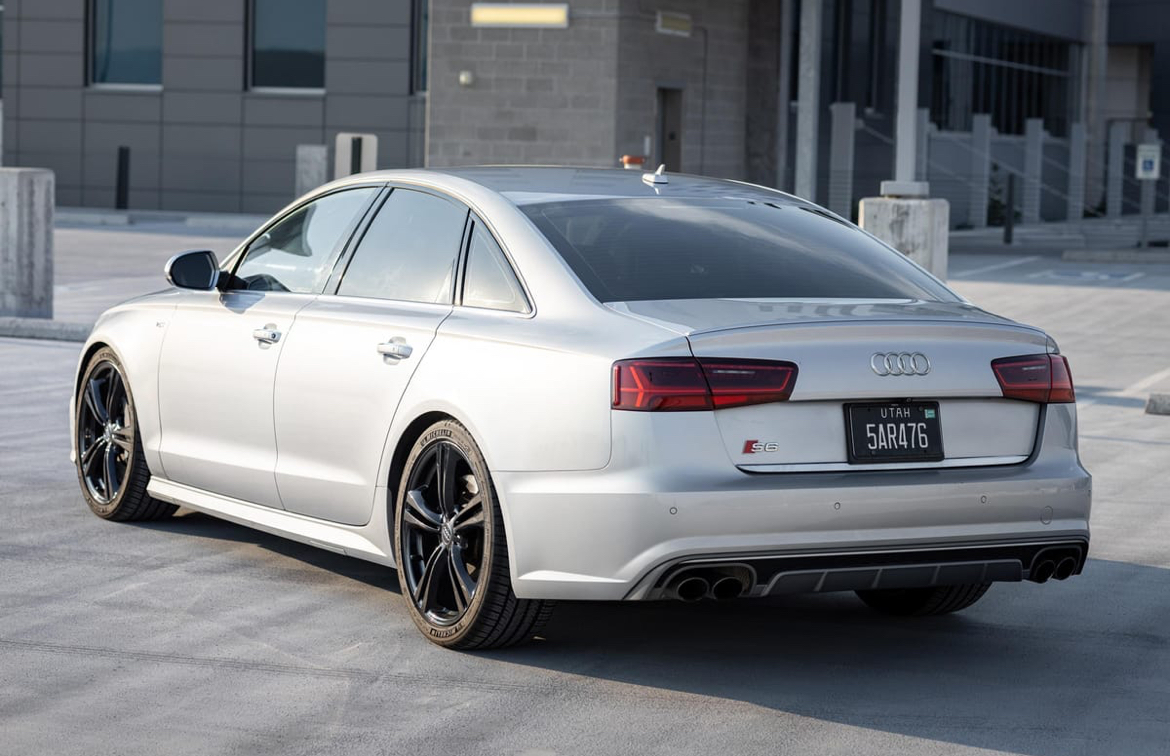 2017 Audi S6 — On the Road
