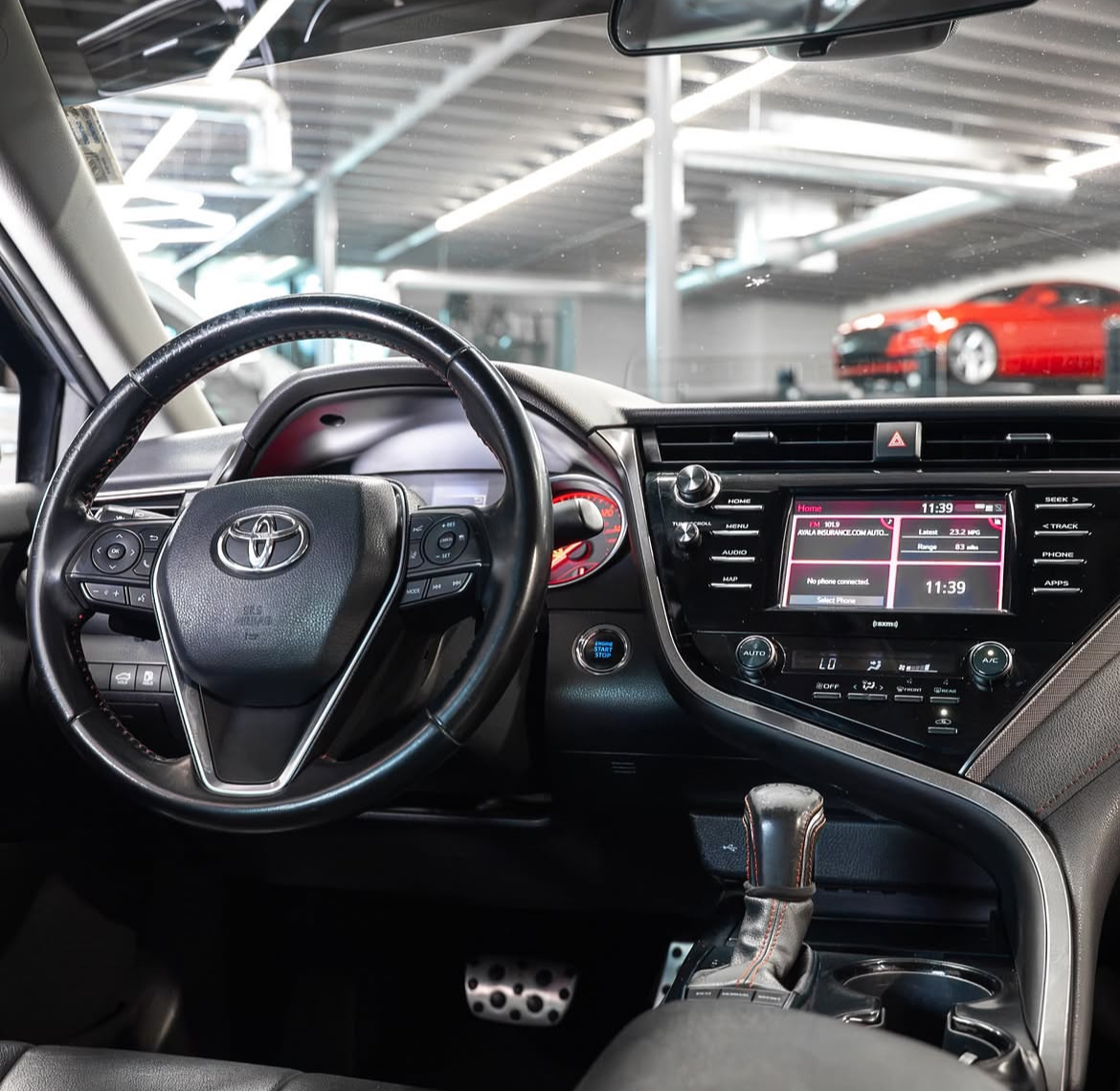 2020 Toyota Camry TRD — Photo 10