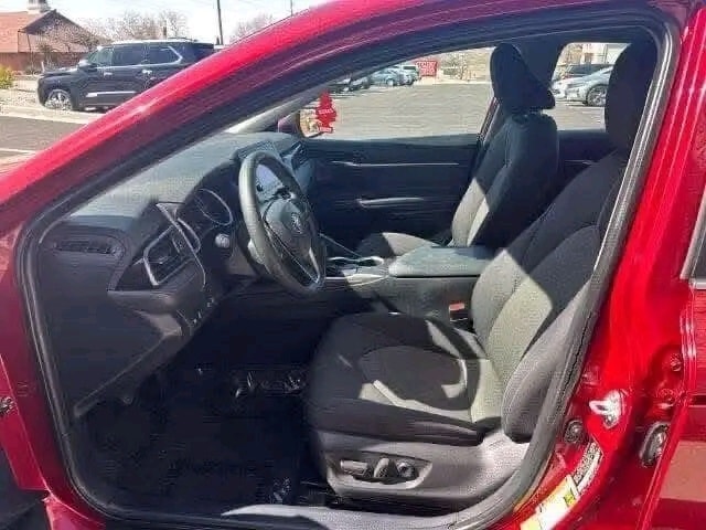 2021 Toyota Camry LE — Photo 8